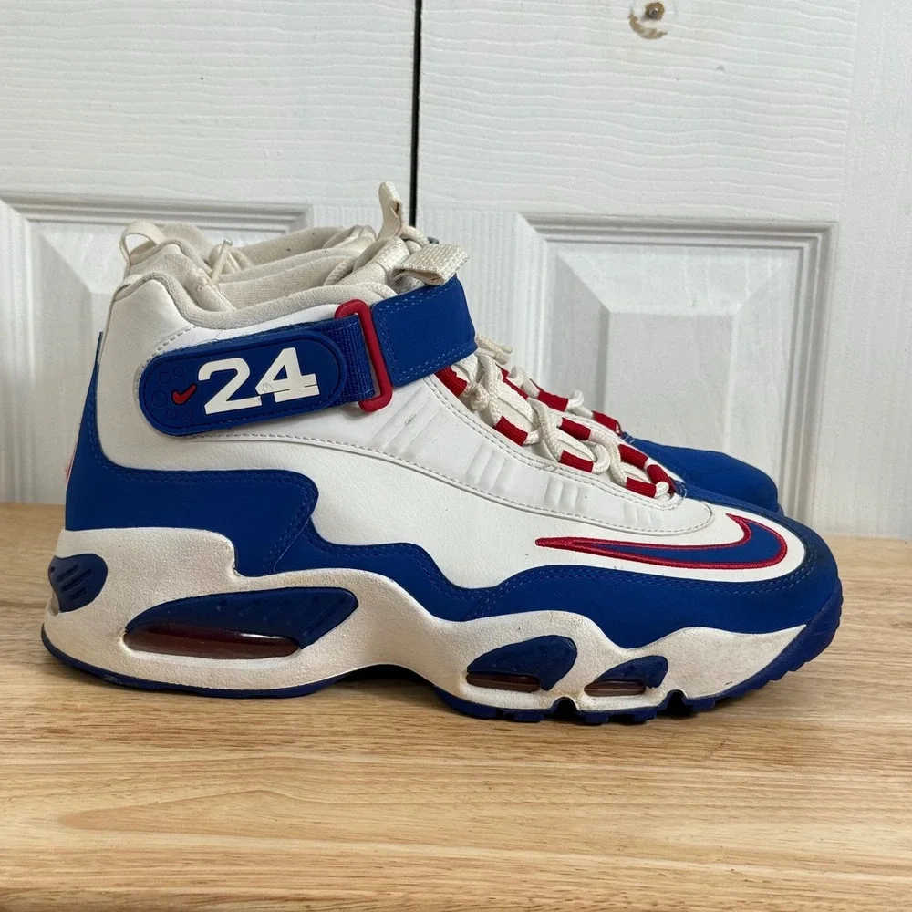 Nike Air Griffey Max 1 Size 9 White Blue Red Retro Streetwear Sneaker DX3723-100